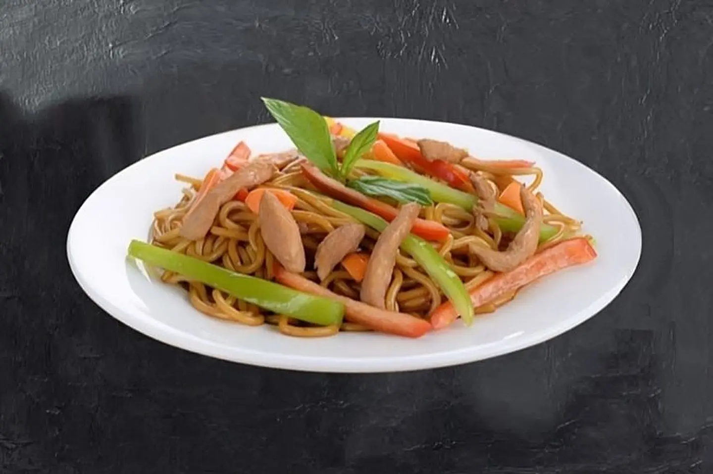 (Vegetables And Chicken With Pasta (Chinese Small