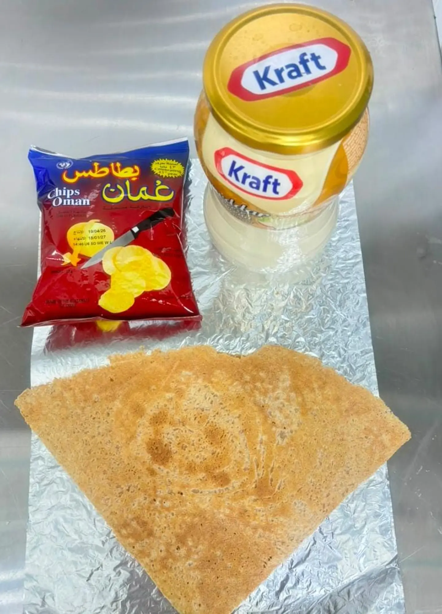 Rgag Bread With Egg And Oman Chips