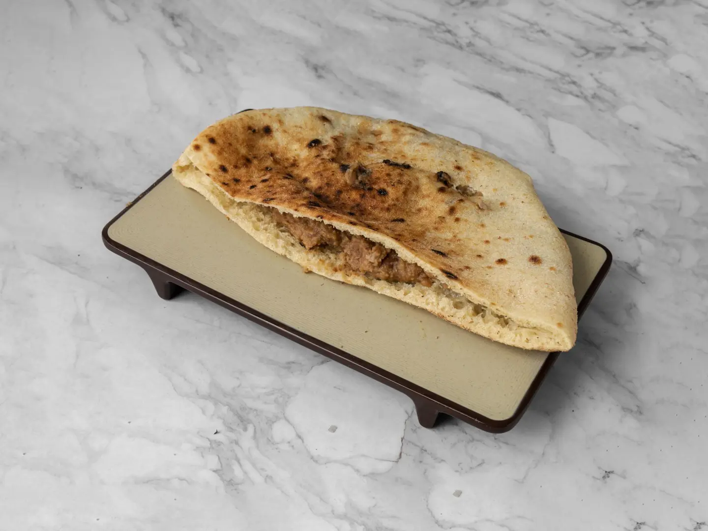 فول زيت وطحينه