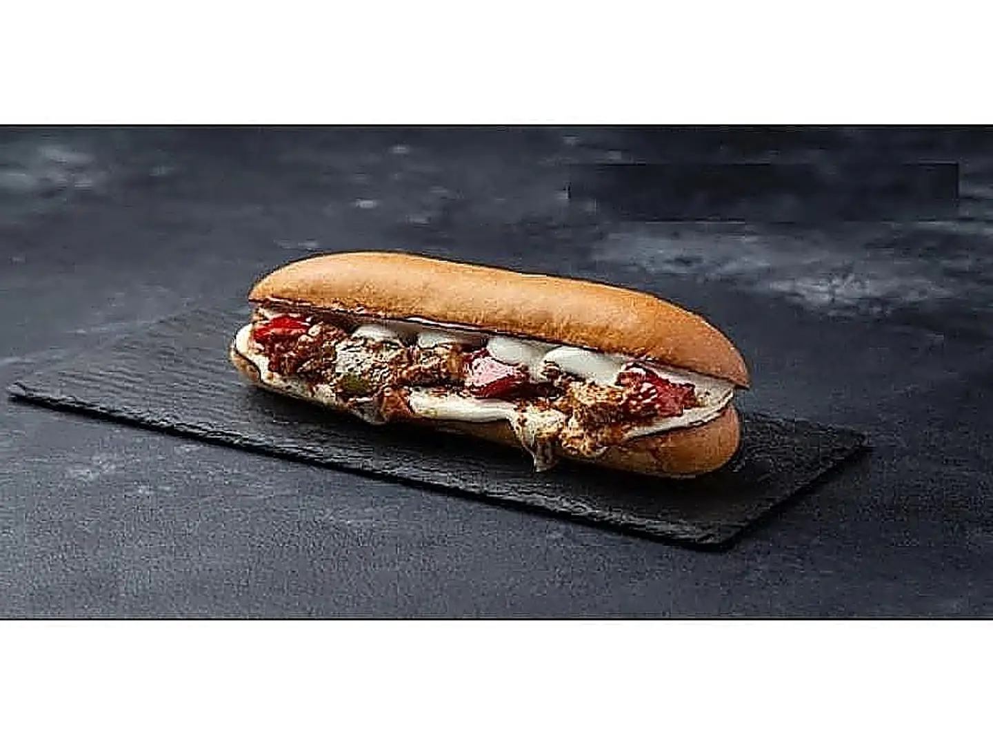 تقاطيع جبن سائل