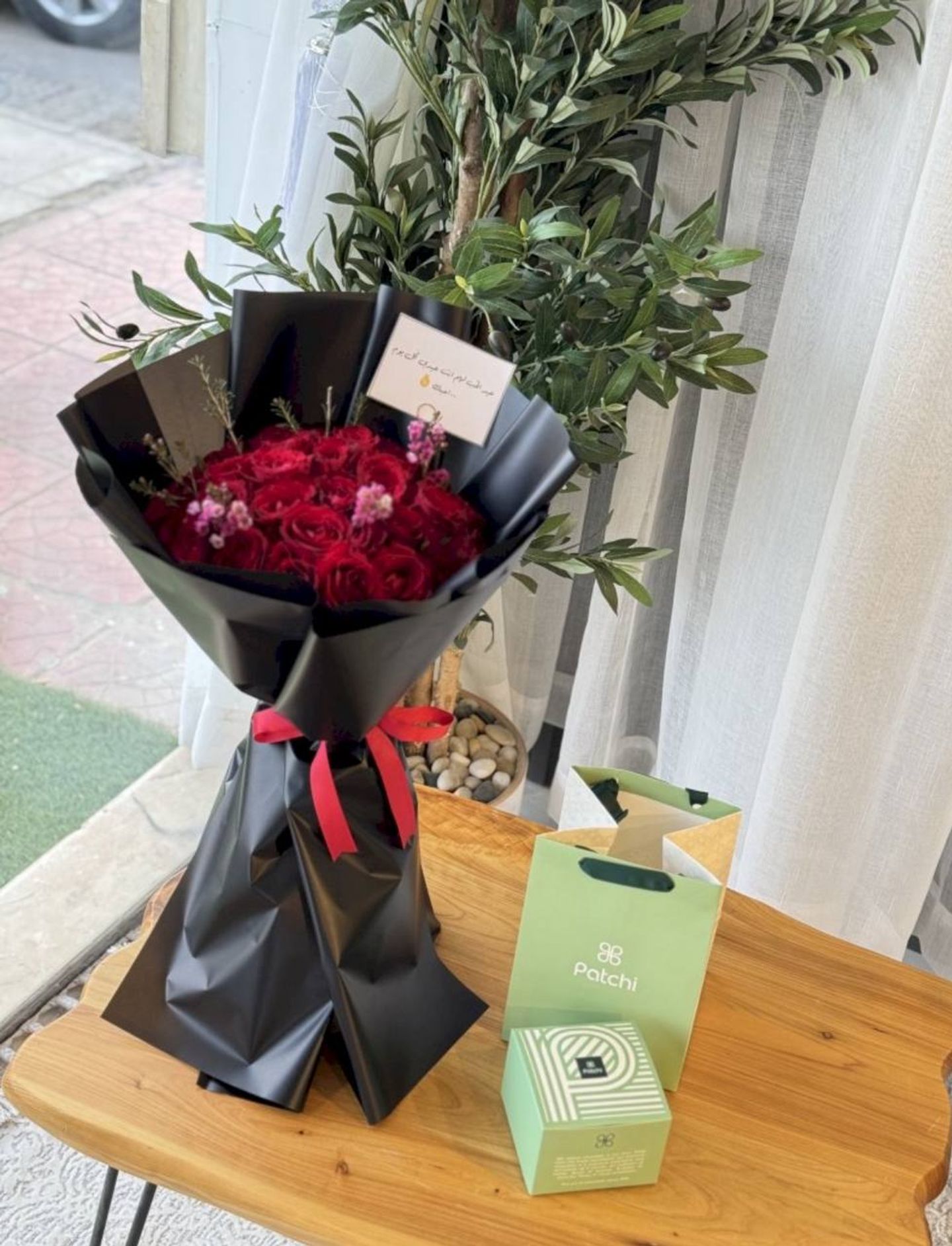 Valentine's Bouquet With Patchi Chocolates