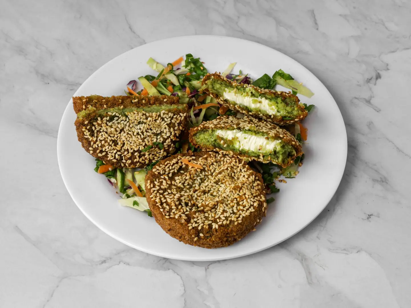 طعمية مشكل جبن