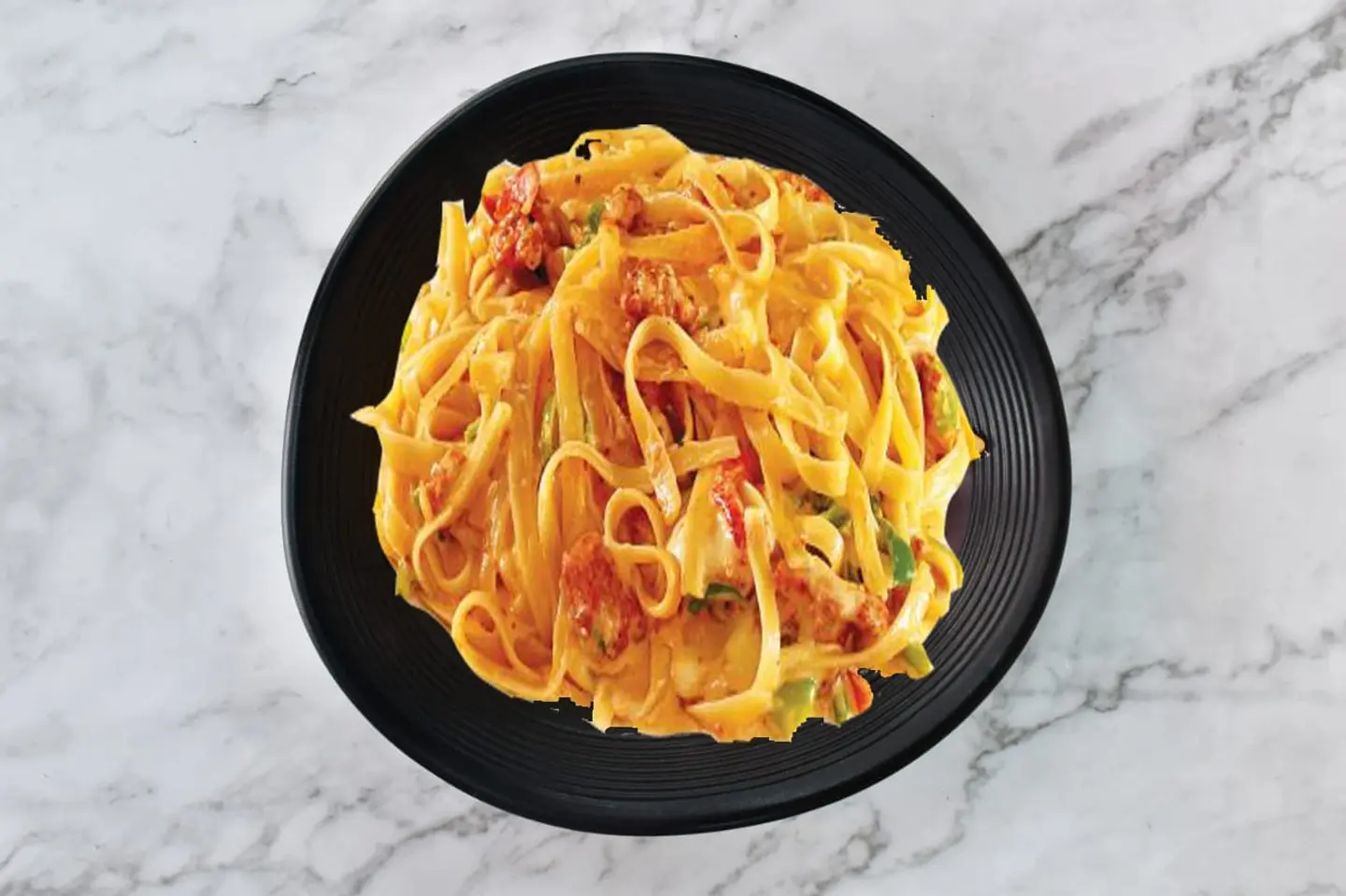 فيتوتشيني مكس مع قطع الدجاج