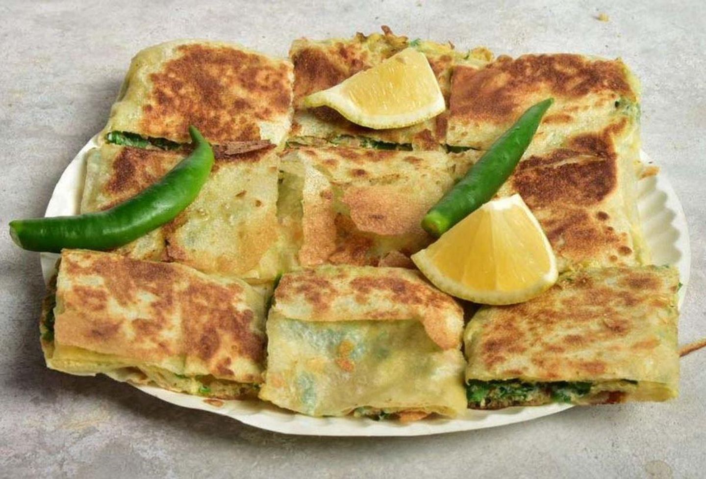 مطبق بالخضار