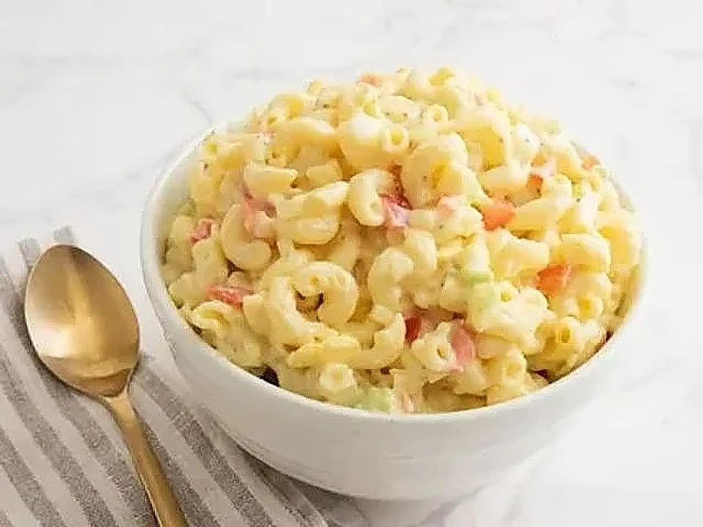 سلطة معكرونة