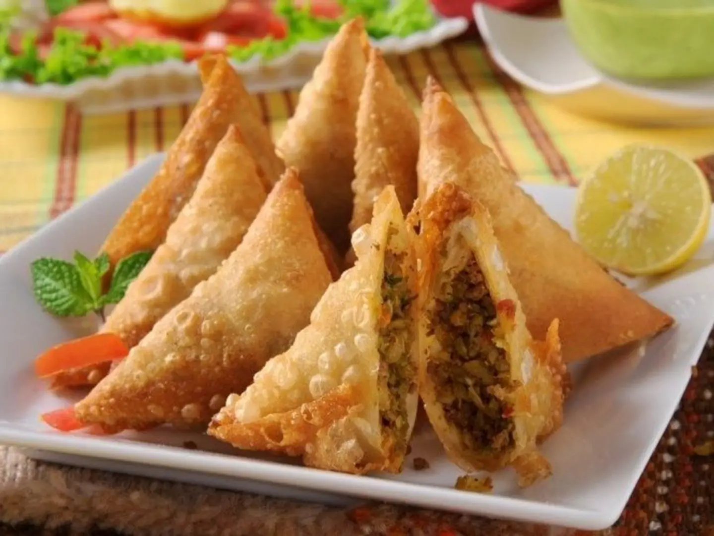 Meat Sambosa Box