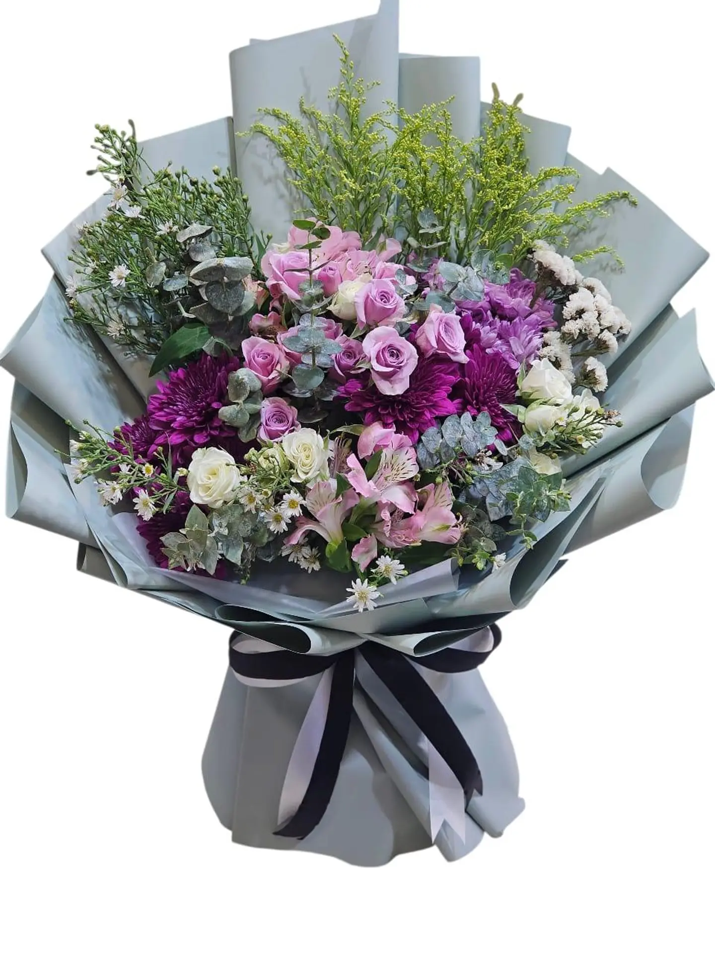 Baby Rose Bouquet With Astromeria