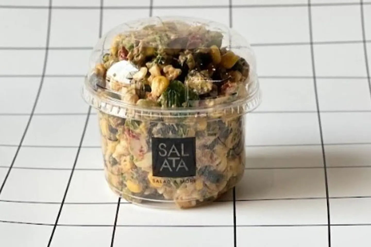 سلطة التونا باستا