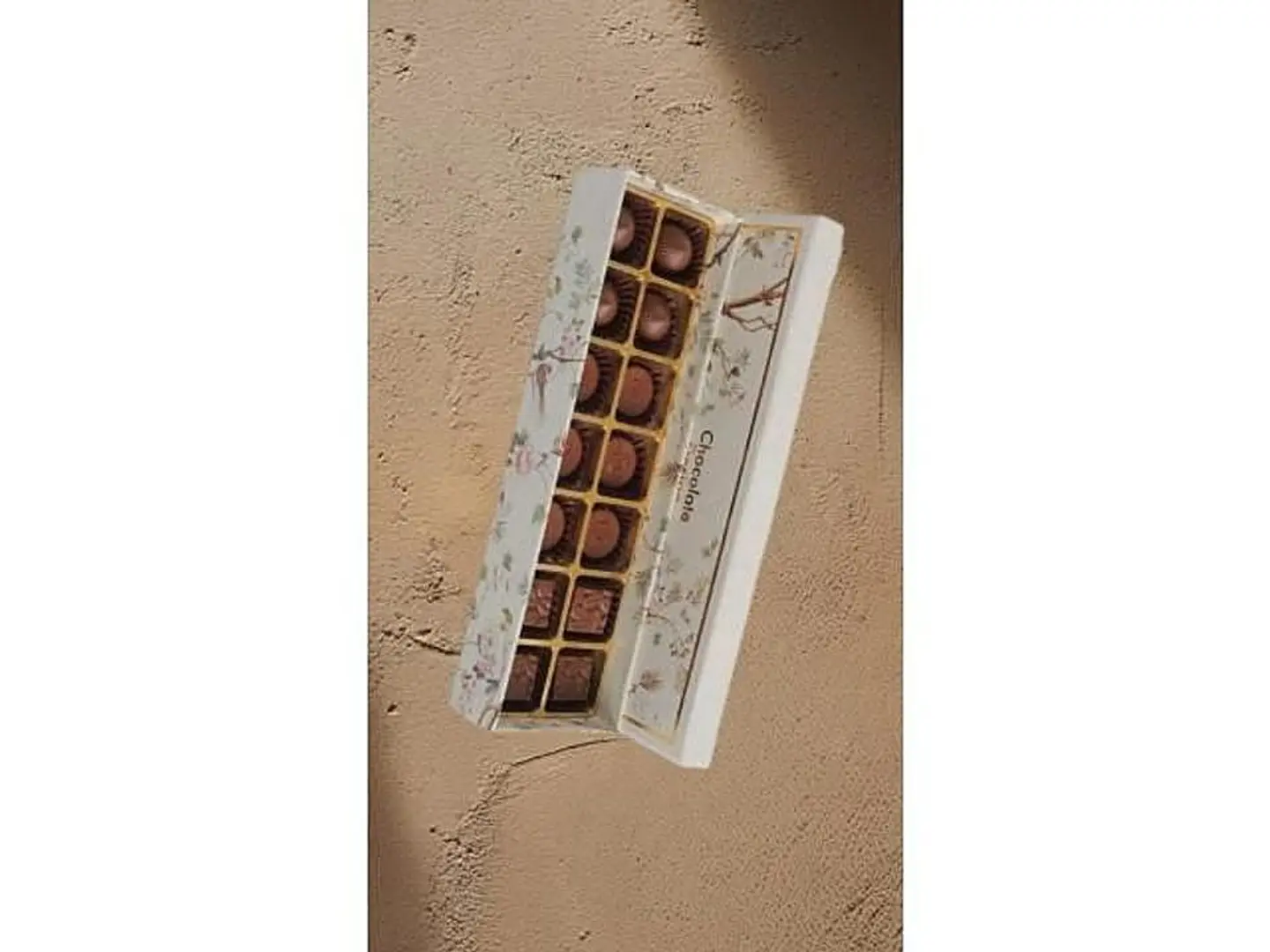 Beige Box 7 Pieces
