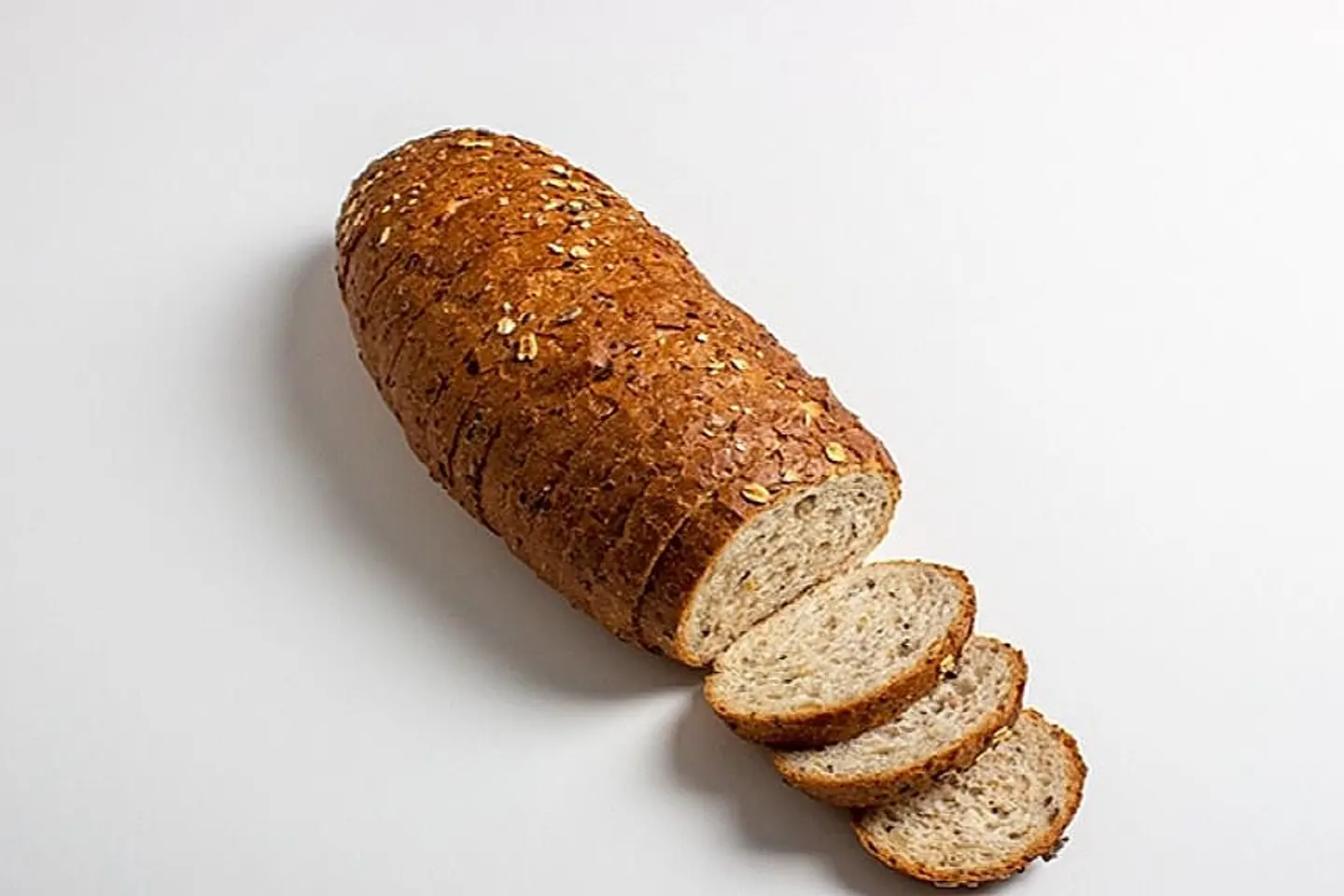 خبز أوروبي بالألياف