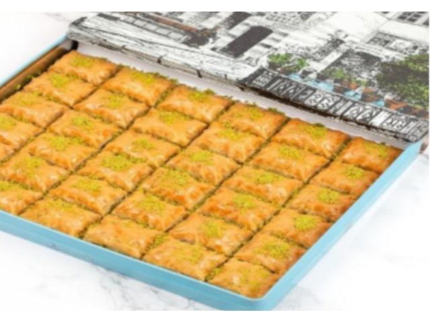 Baklava Bab Sharqi Squares With Pistachio Large