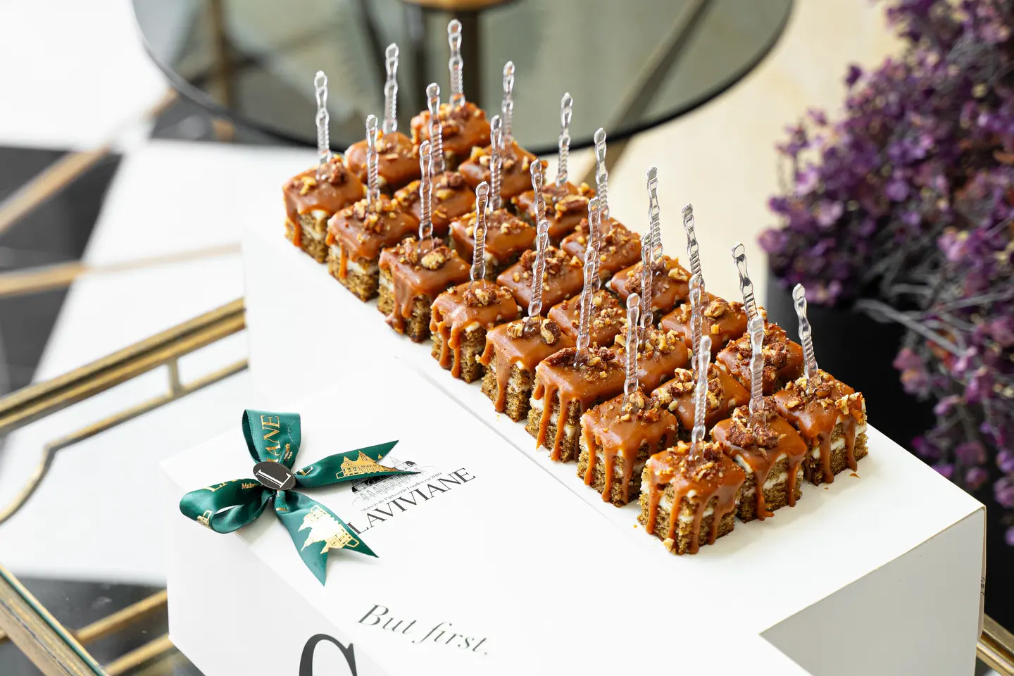 Dates Cake Bites 24 Pcs   Medium