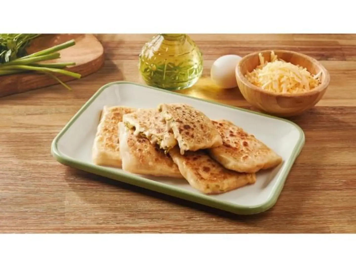 Sweet Mutabbak With Cheese
