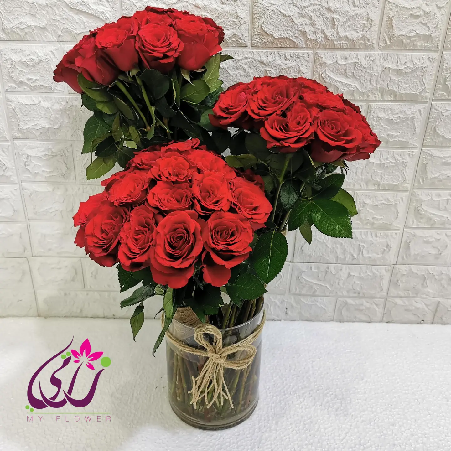 فازة غصن الزهور