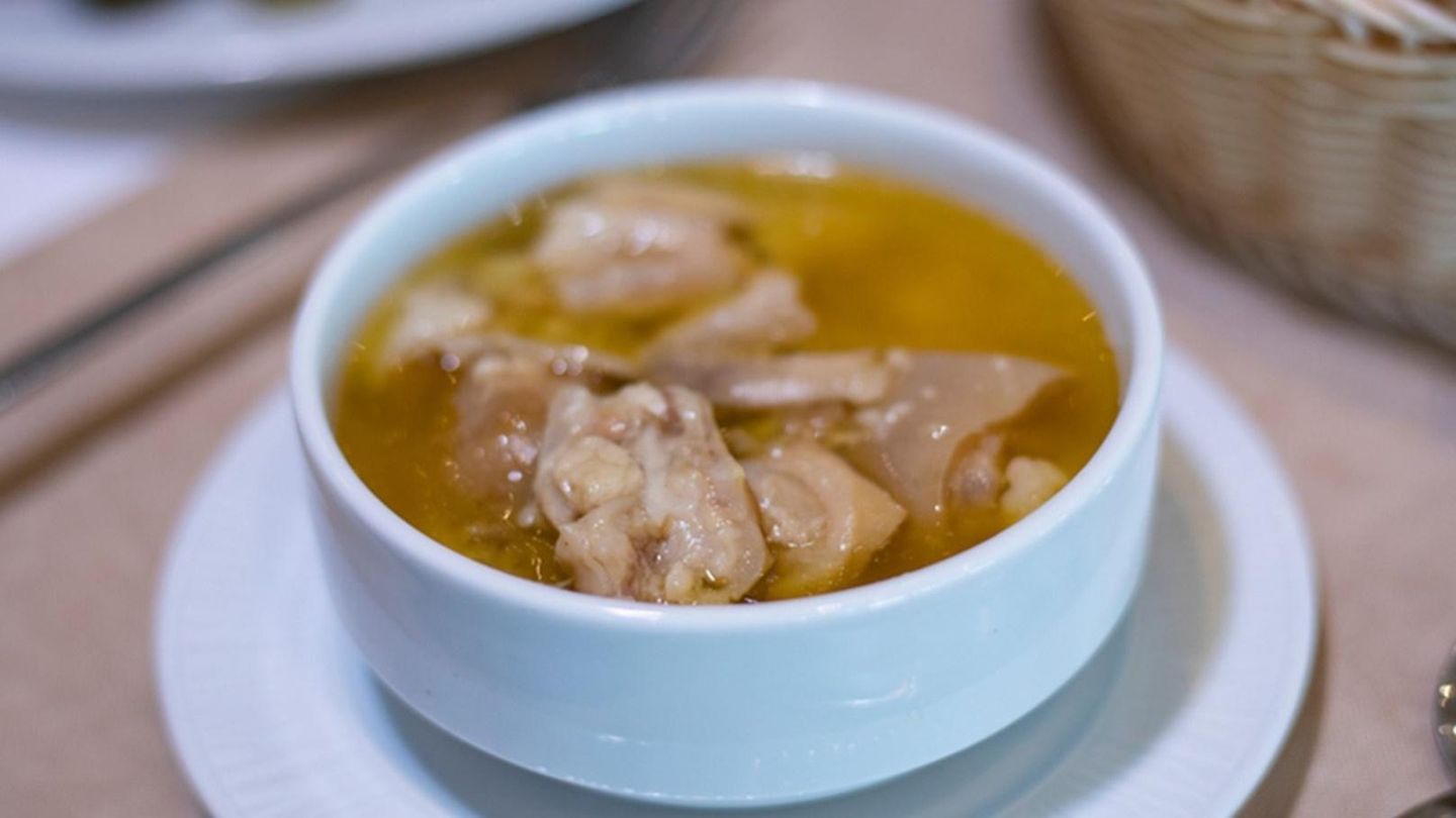 Trotters Soup