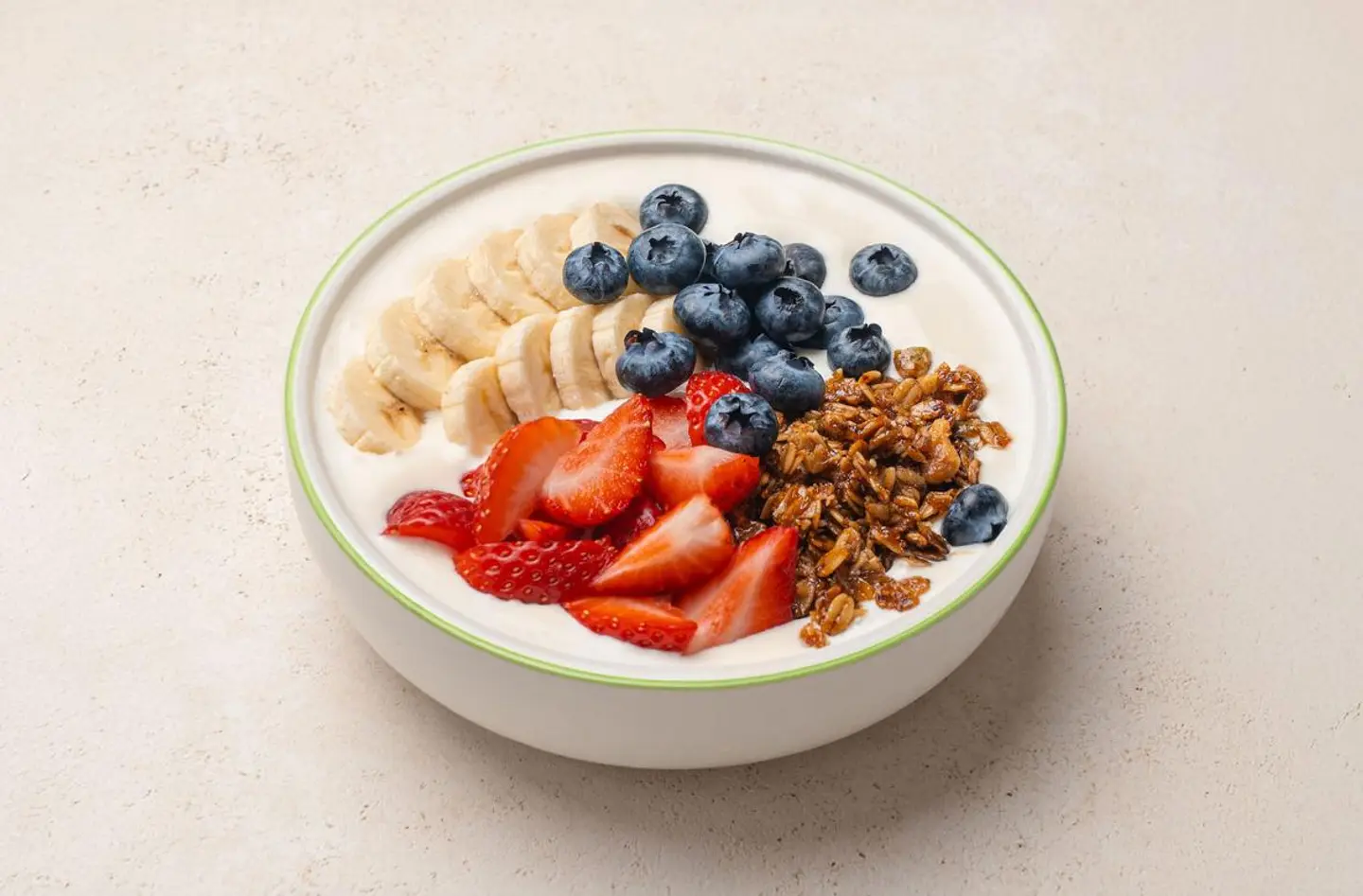 وعاء اللبن بالتوت