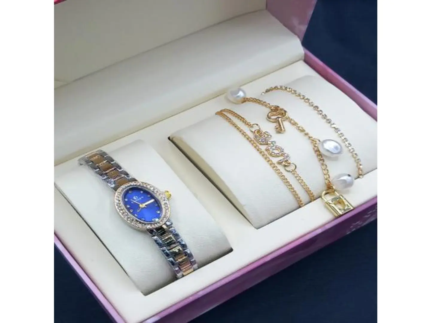 Luxury Women's Watch 1