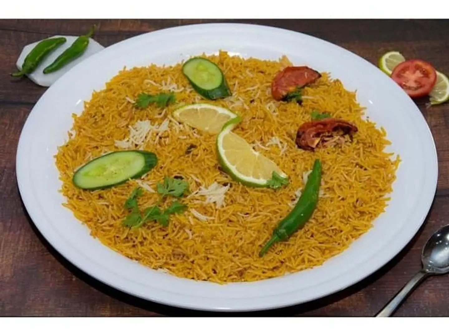 نصف نفر رز سادة