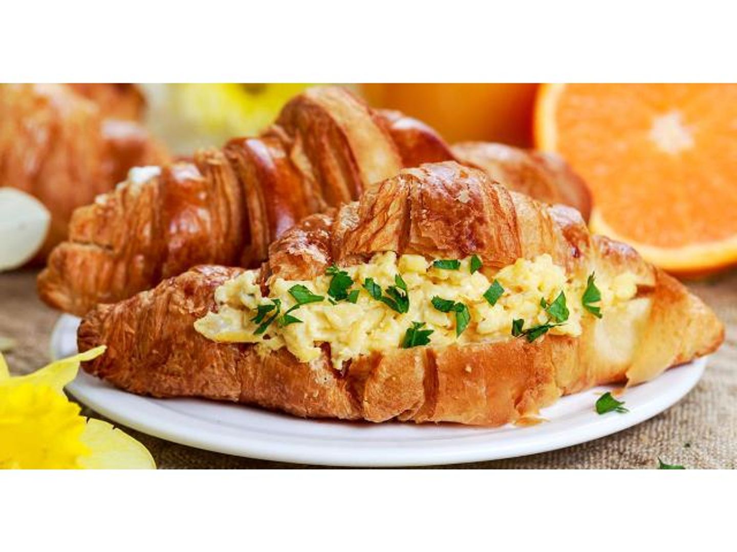 Omelette Croissant Sandwich