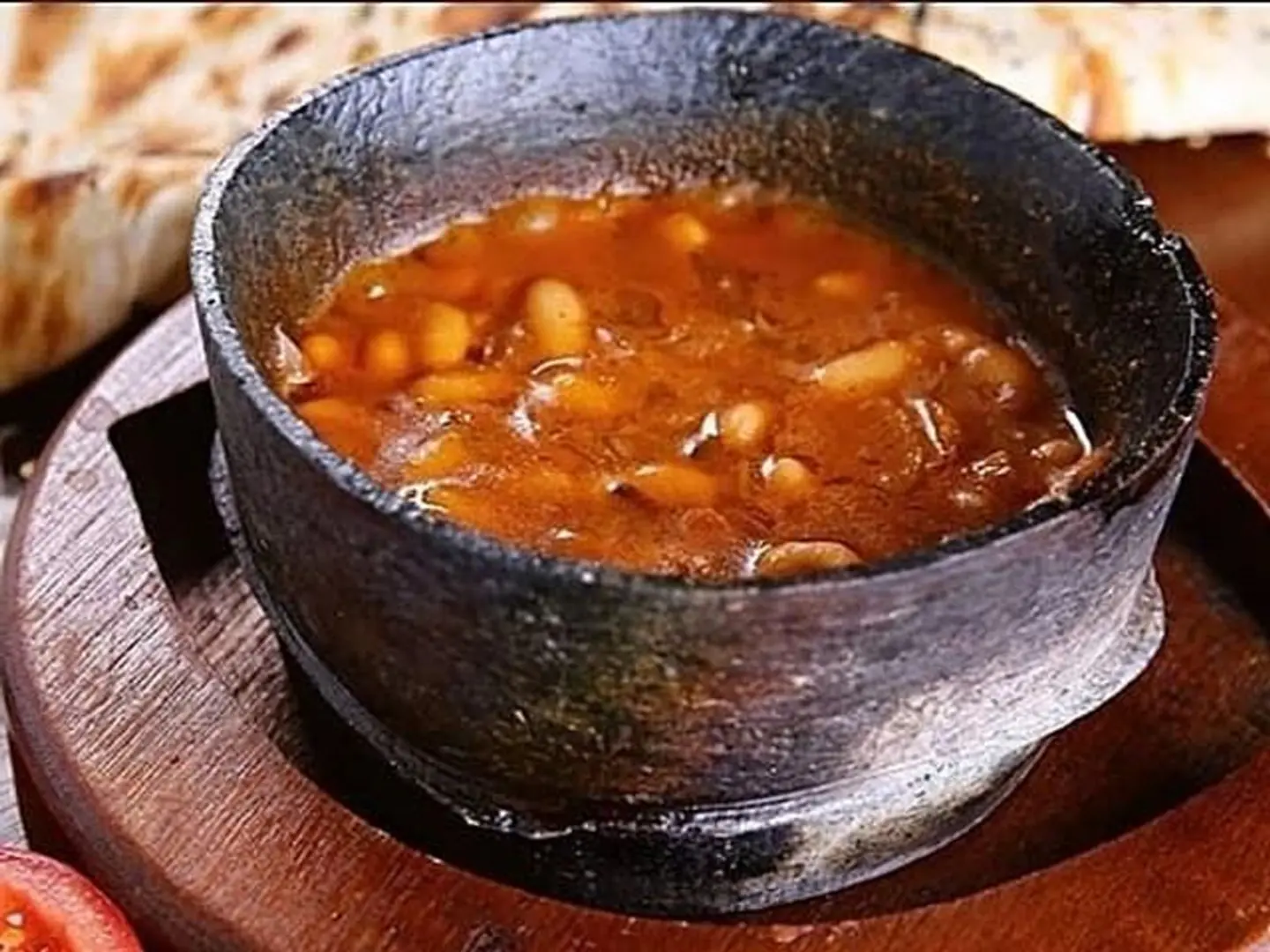 Beans With Sauce