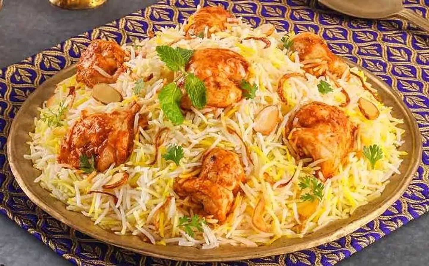 Zaitoon Spl Chicken Tikka Biryani (Boneless)