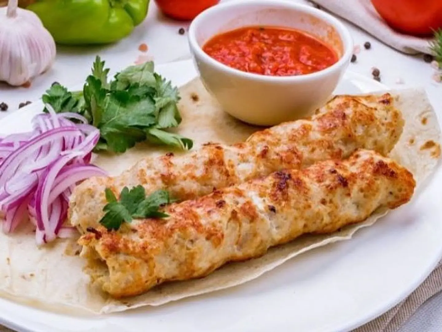 صحـــن كبــاب دجــــاج 2 سيـــــــــخ