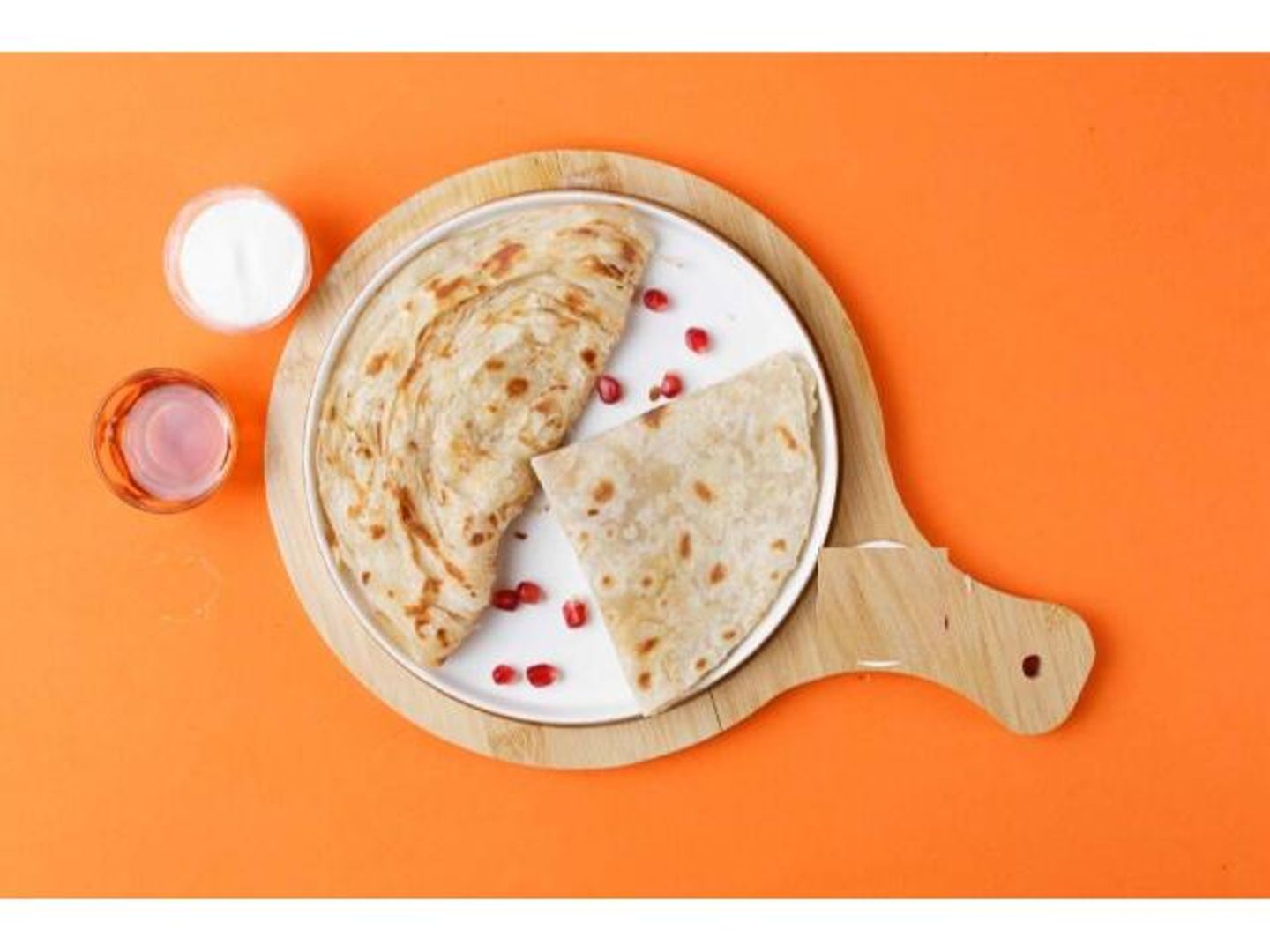 فطيرة بالجبنة وقشطة وعسل