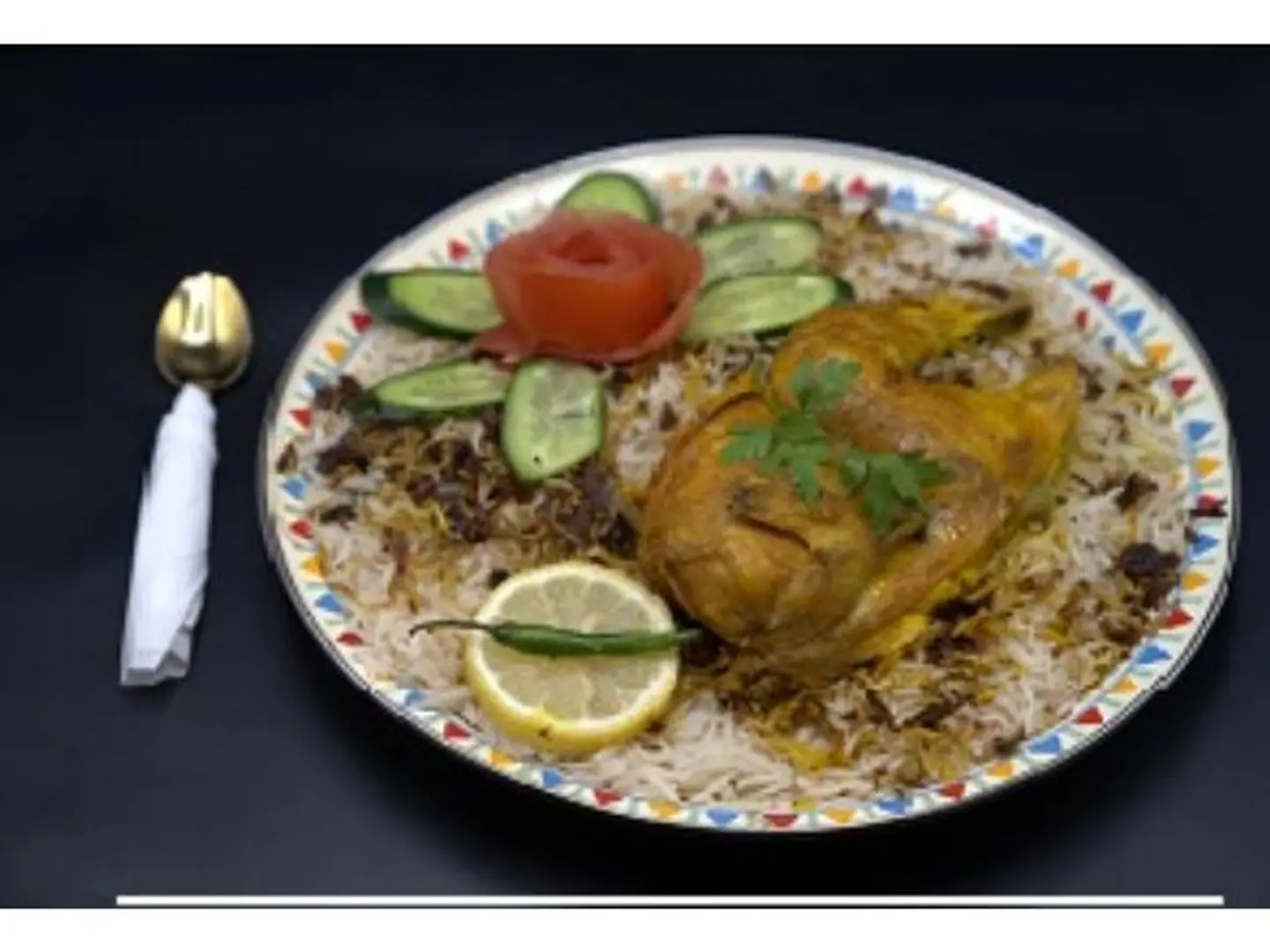 نص رز منول مع دجاج منول