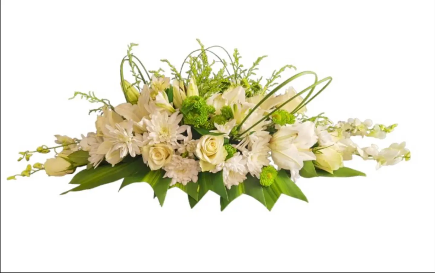 White Table Rose Arrangement 1