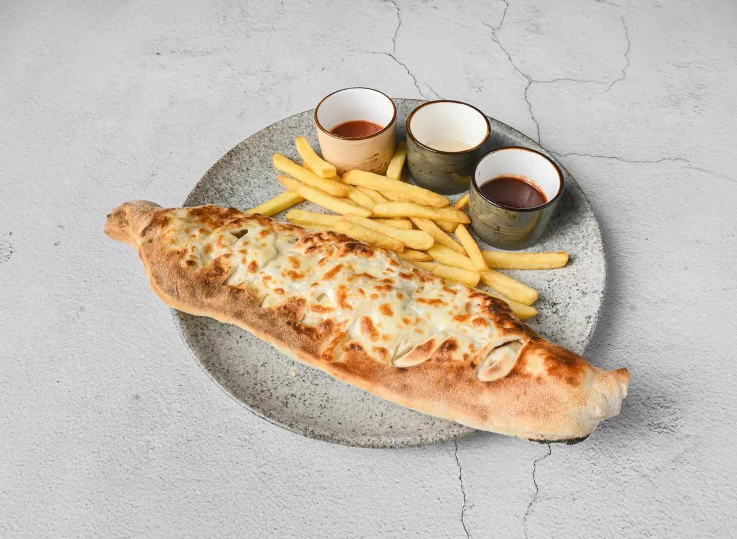 بانيتزا دجاج مدخن