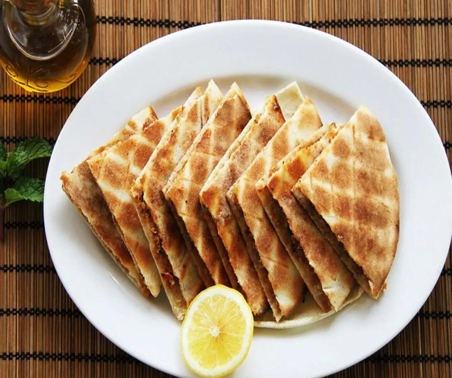 عرايسي لحم