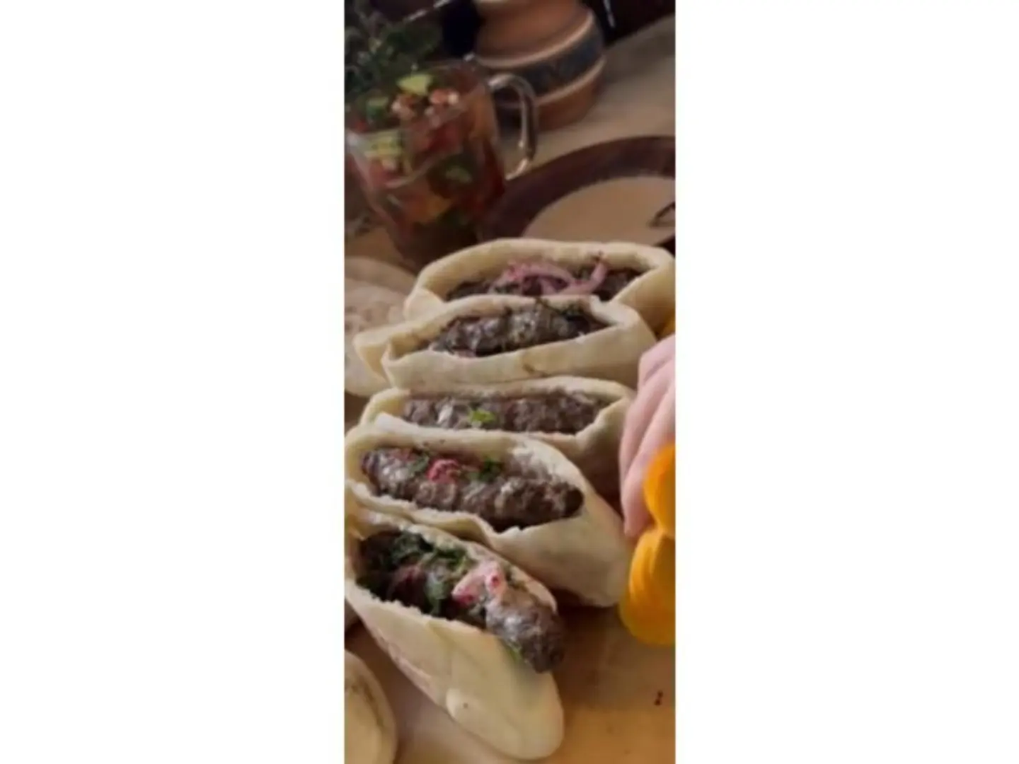 بوكس ساندوتشات الأصالة