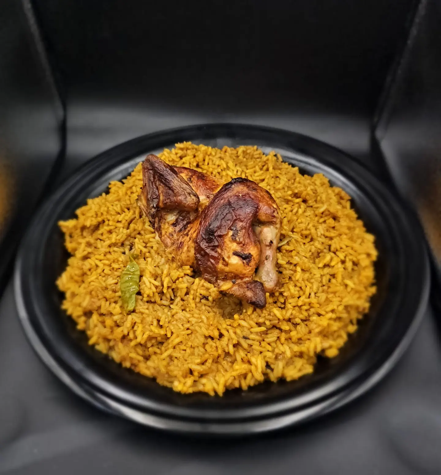 نص حبه دجاج شواية مع نفر رز