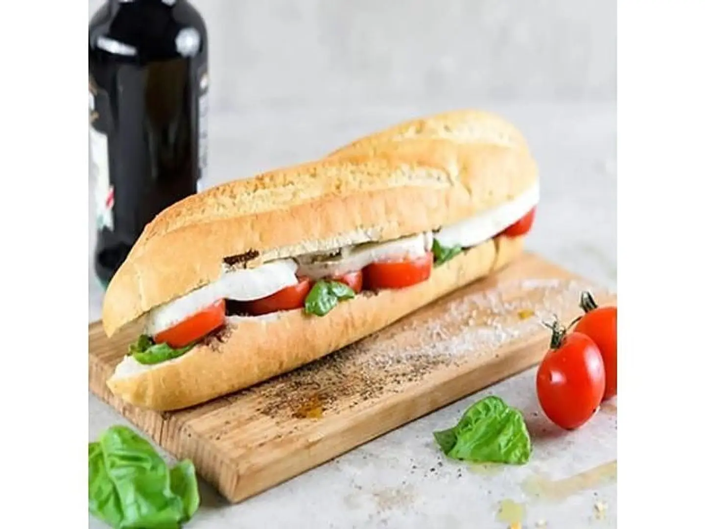 White Cheese With Tomato Sandwich
