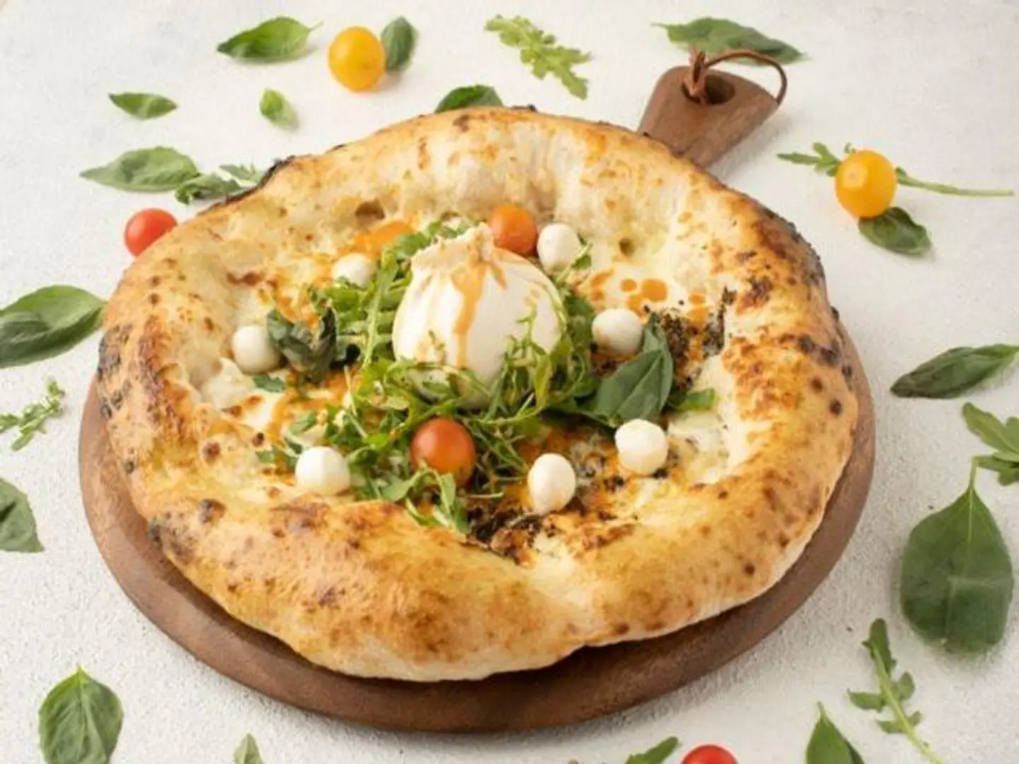 بيتزا بوراتا