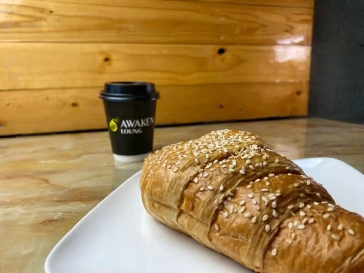 ساندوتش تونة