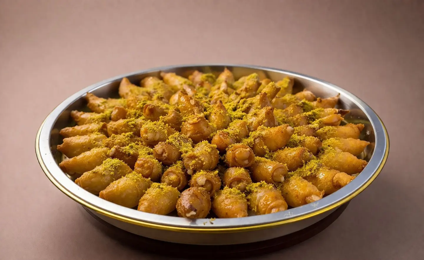 السيده هوانم
