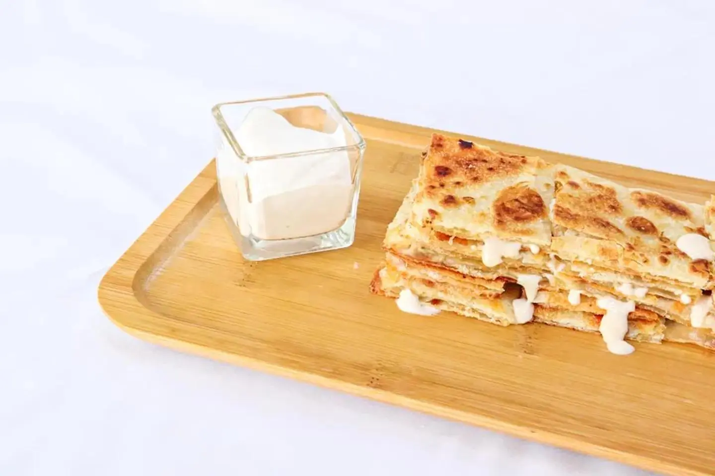 مطبق حلو قشطة جبن