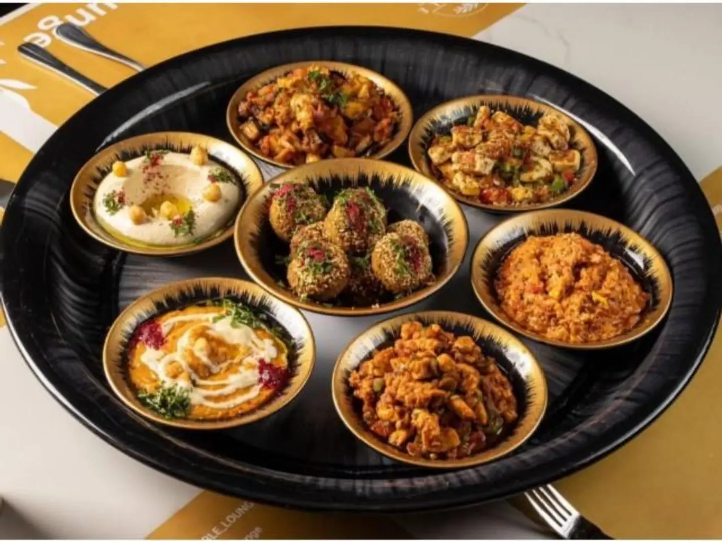 طبق افطار رامبل الشرقي