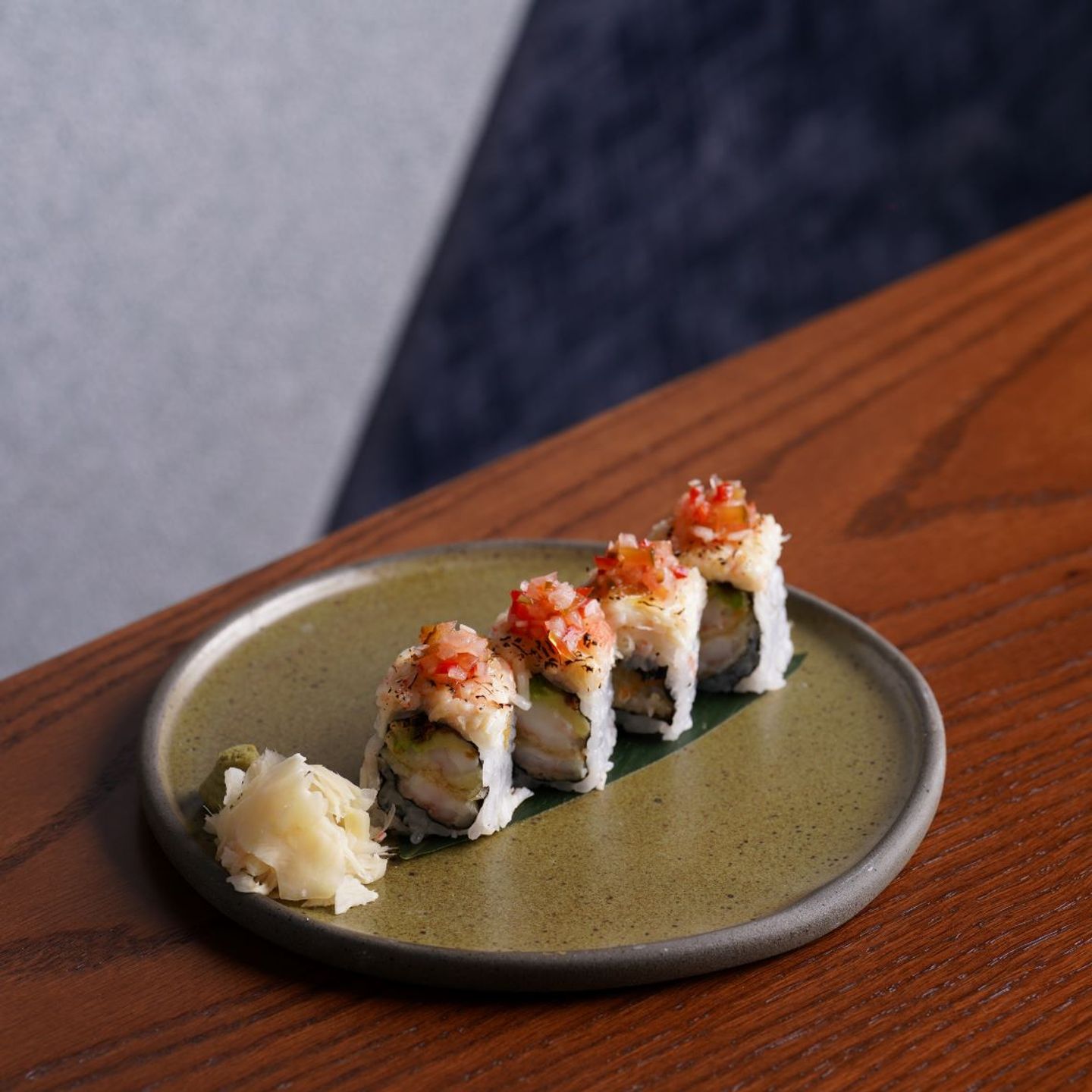 "Prawn & Crab Maki "