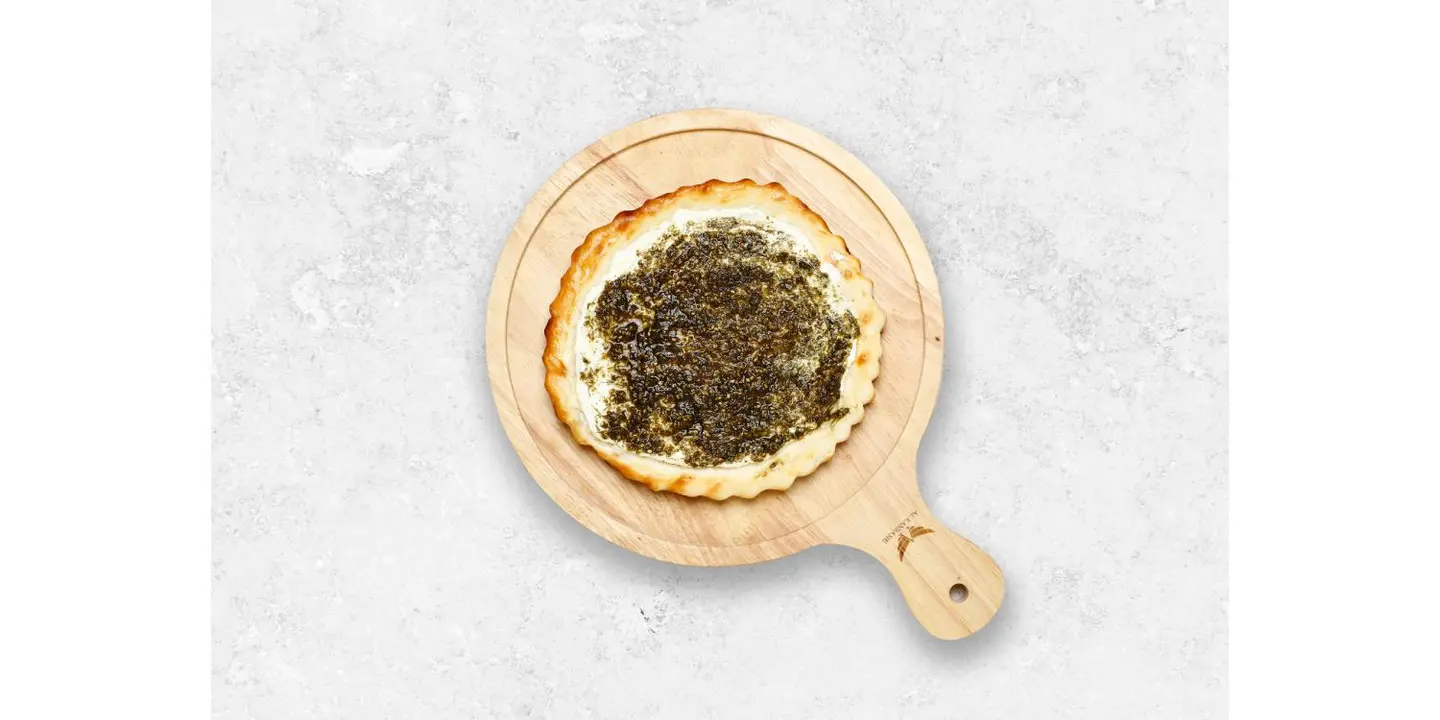 منقوشة جبن زعتر