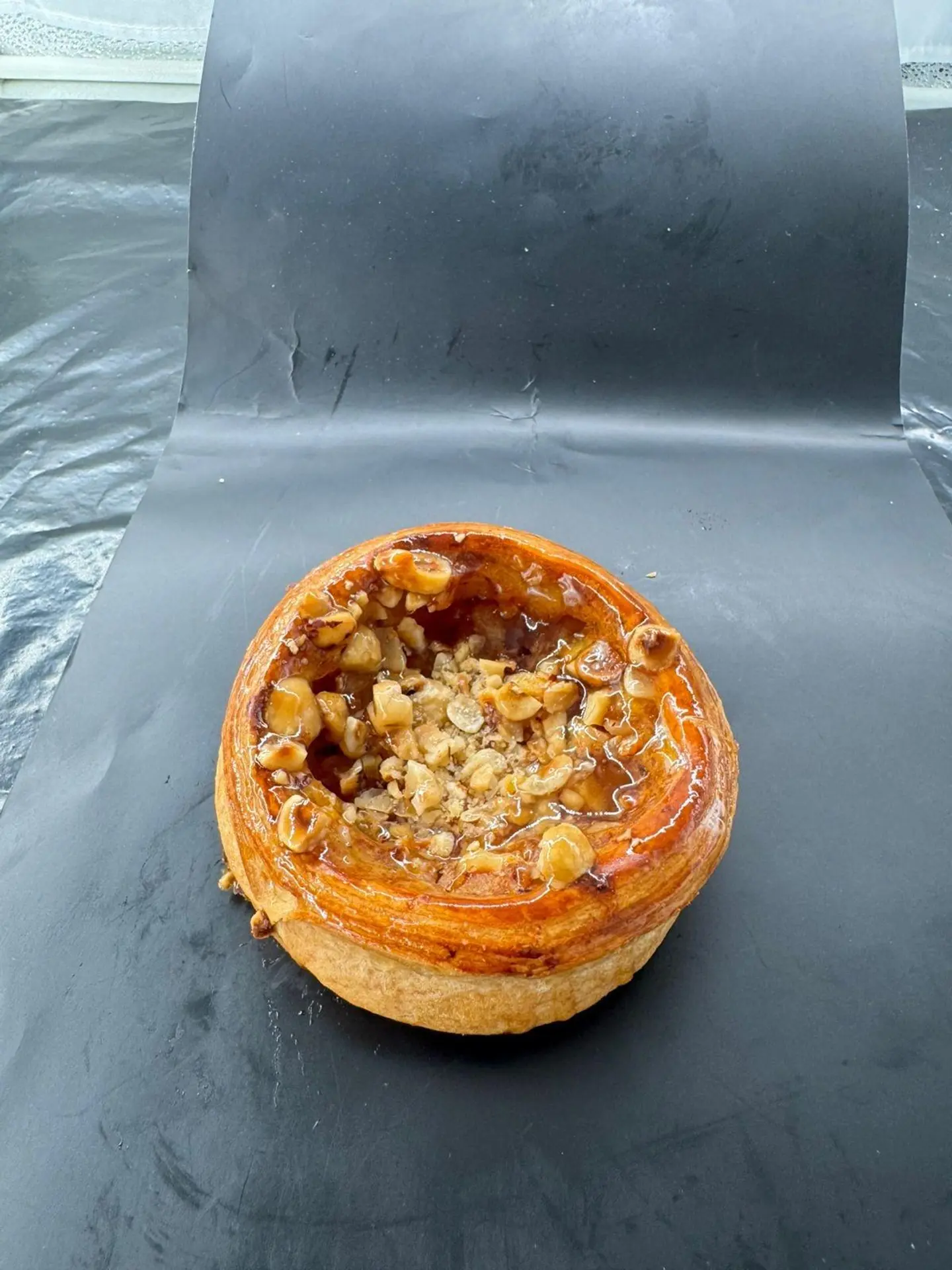 دانش مكسرات بندق وتفاح