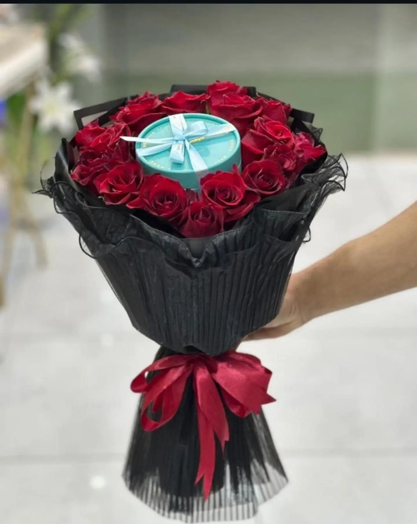 Anoush Jouri Bouquet