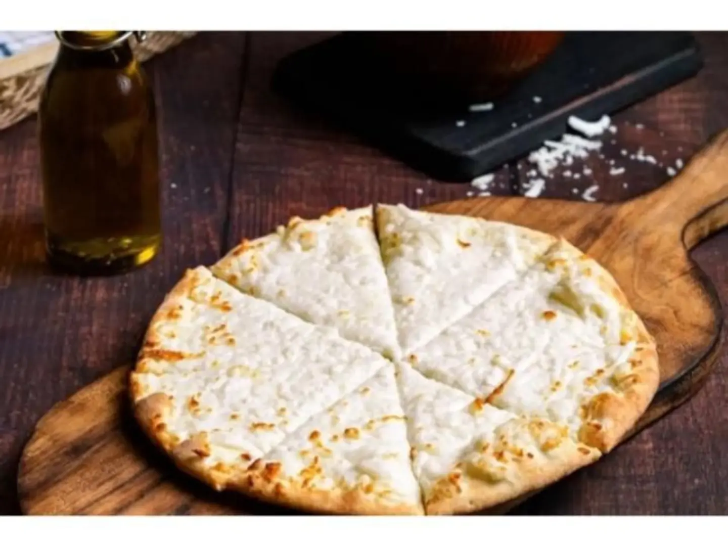Halloumi Manakish
