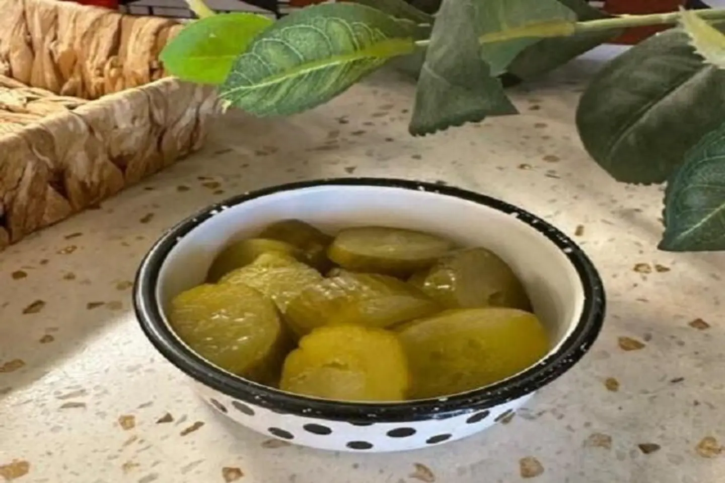 Pickles Plate