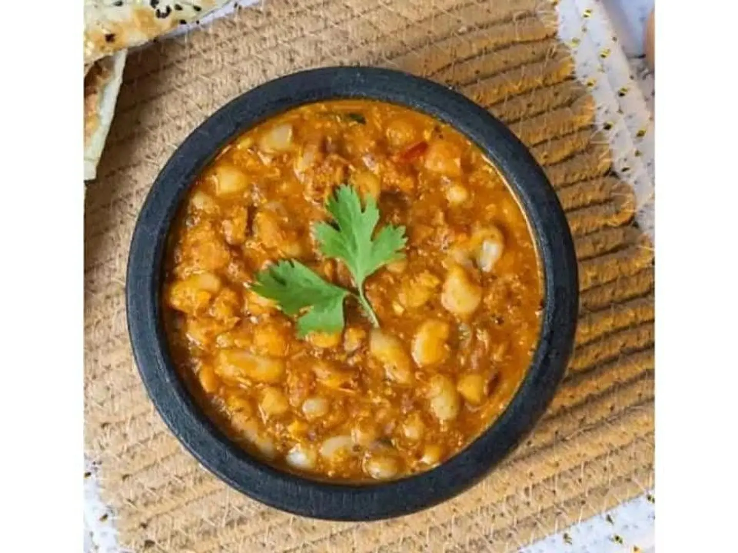 فاصوليا مع تونة