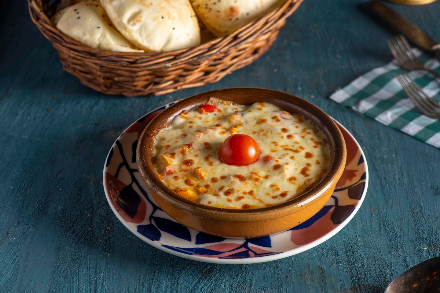 Chicken Makmour With Cheese