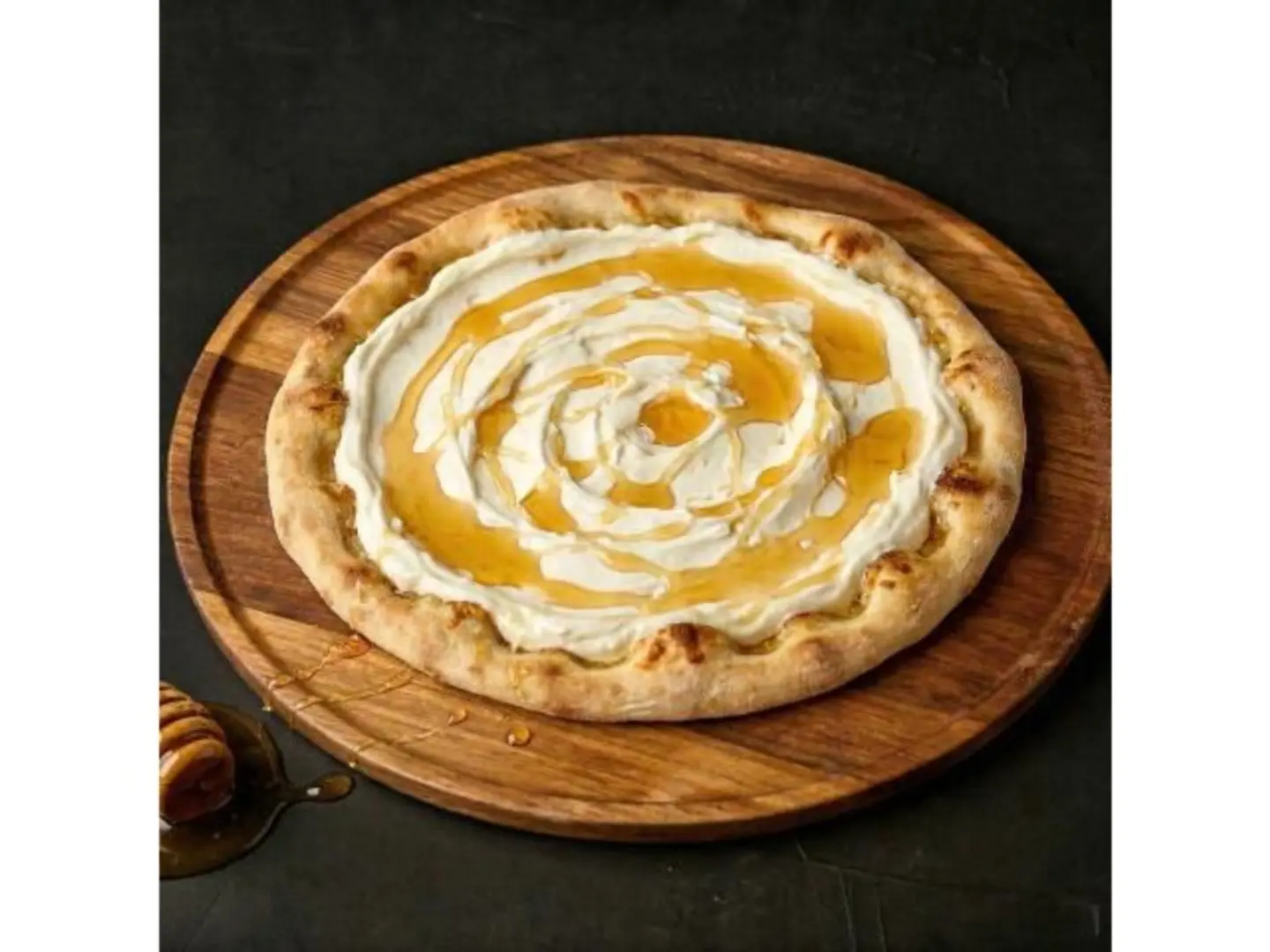 Labneh With Honey Manqusha