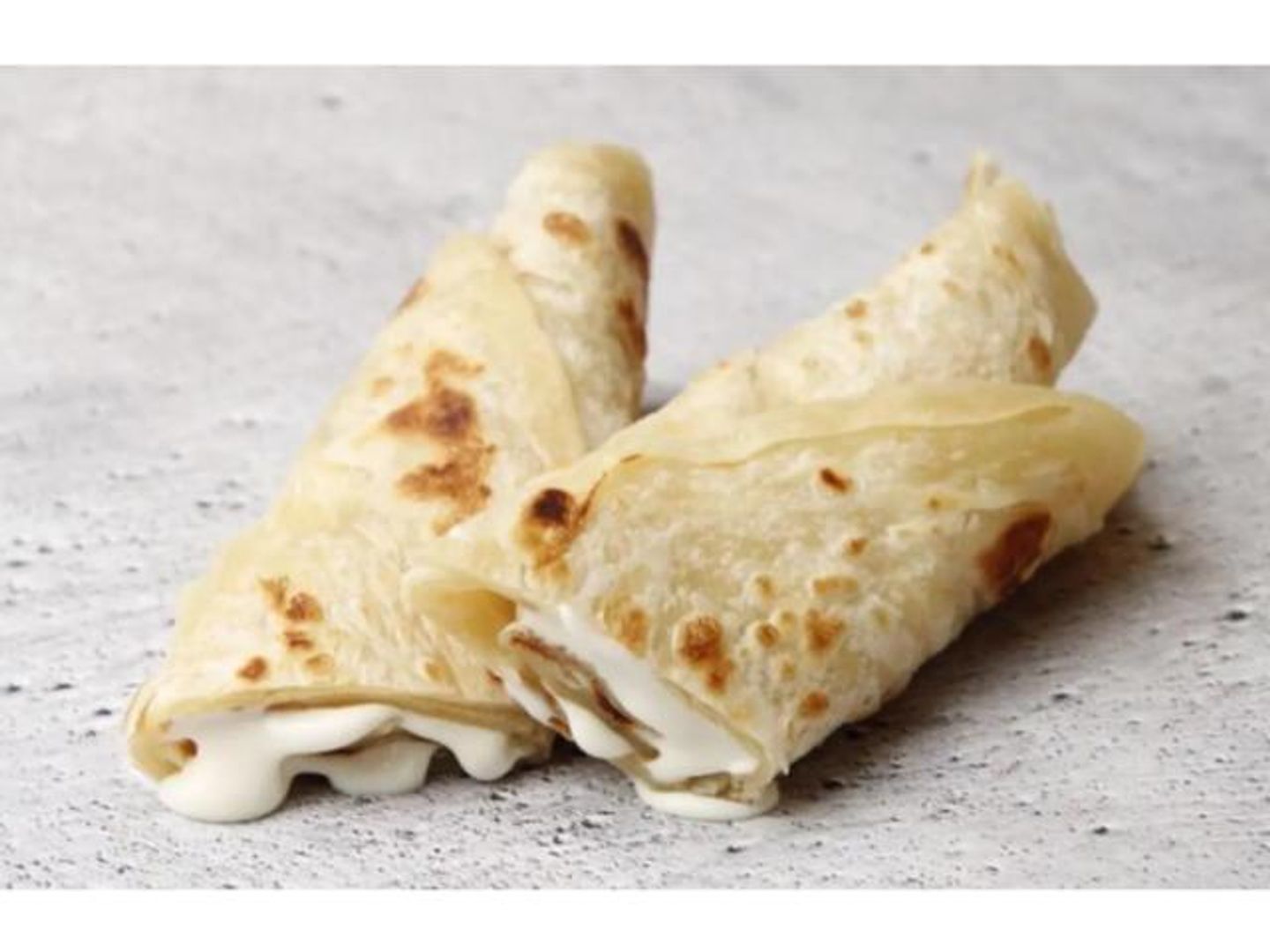 Chapati With Chicken And Cheese