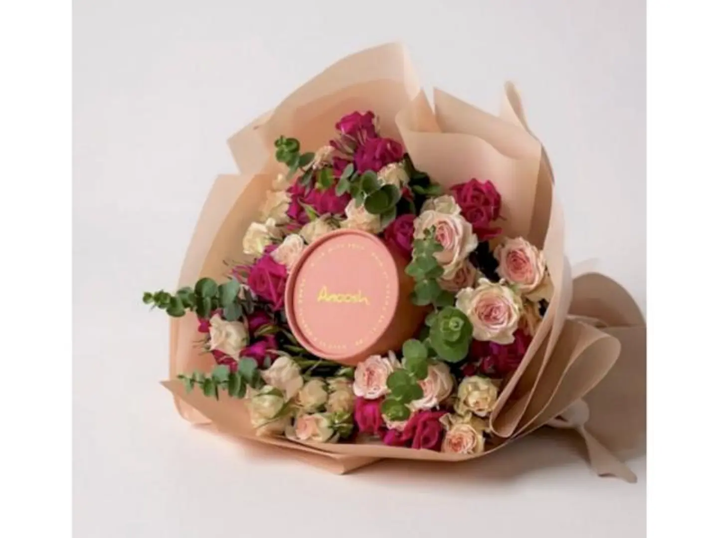 باقة السعادة مع شوكلاتة انوش